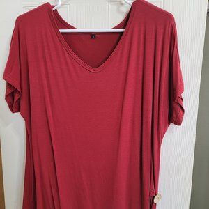 Red tee